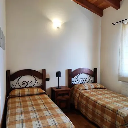 Betulla Con Piscina Privata Sul Di Villa *